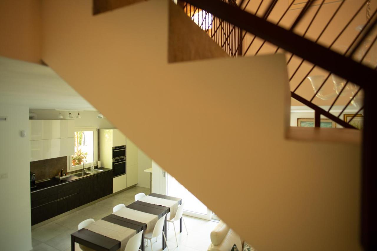 Ca' Ottantanove Villa Mestre Bagian luar foto